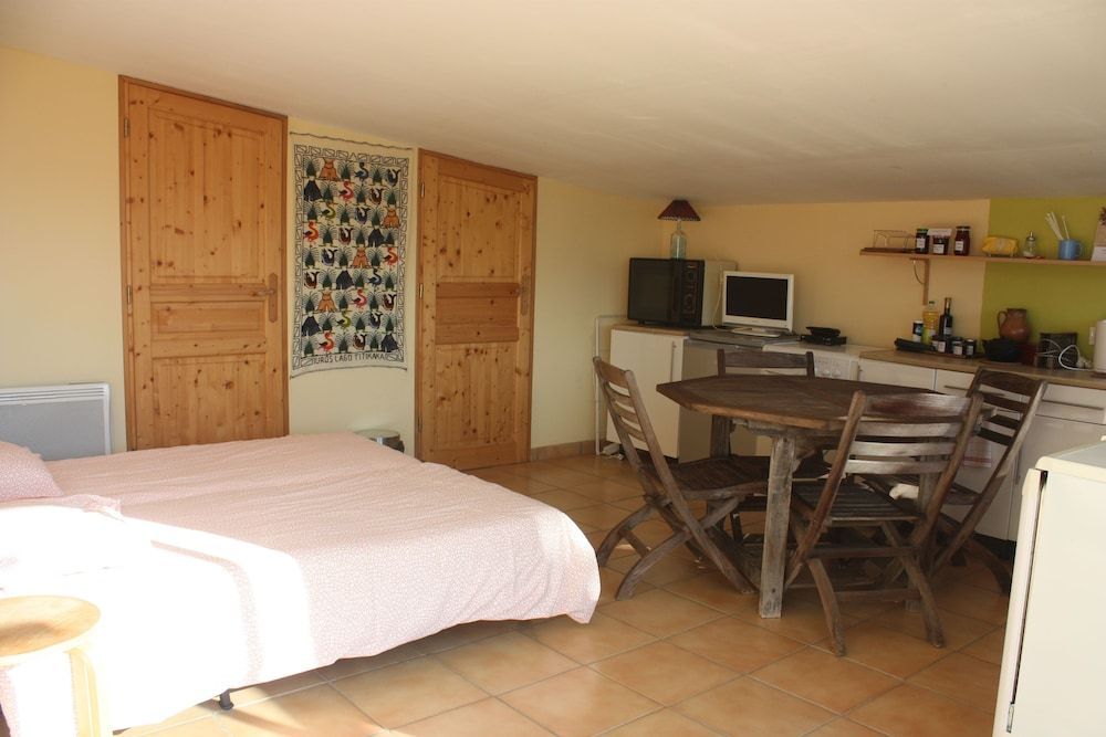 Presbytère de Jonquiere 2
