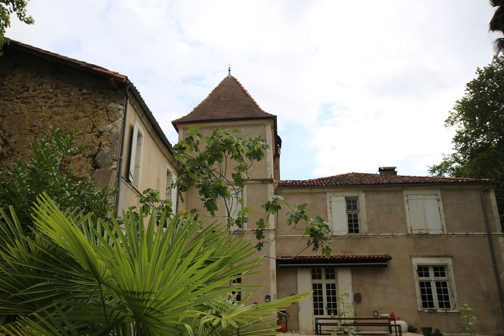 Chateau Saint Martin -1 estrelas em Pouillon