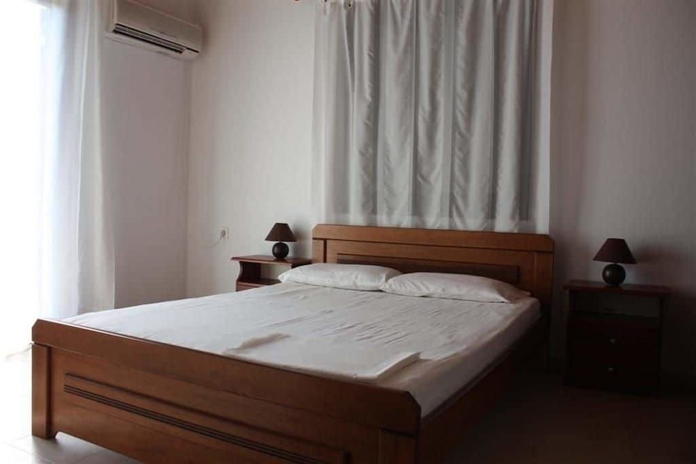 Dora Apartments 3