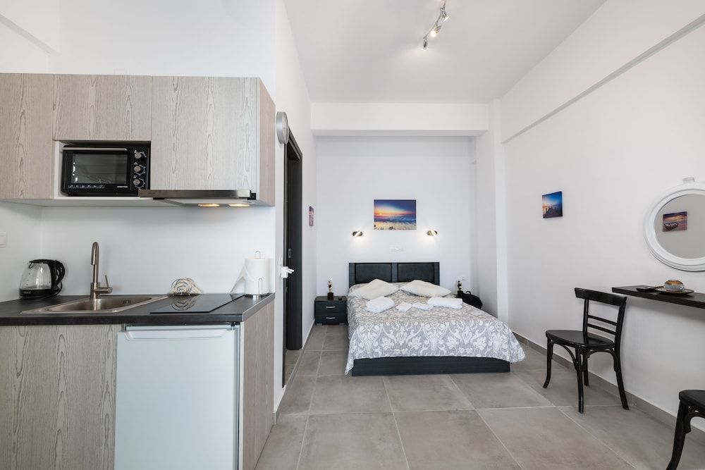 Akrogiali Apartments 2
