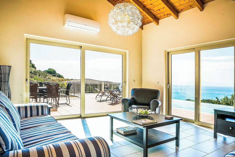Villa Louloudia 2