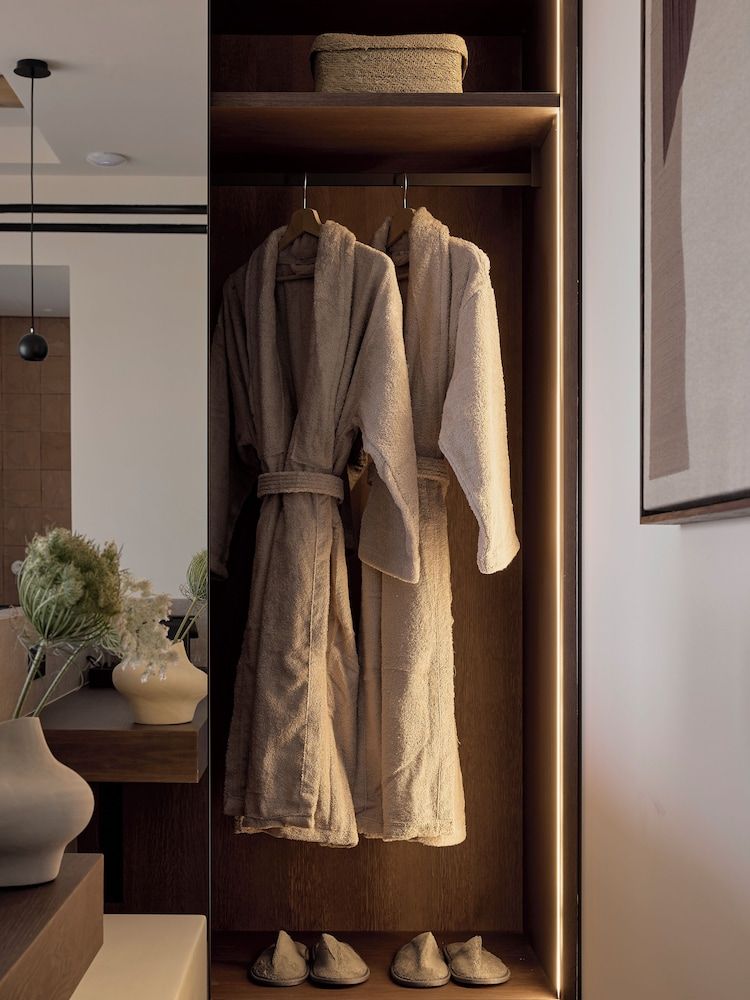 Kemelia Suites 2