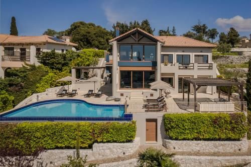 Luxury Villa Karmaniolos Fiskardo Kefalonia 2