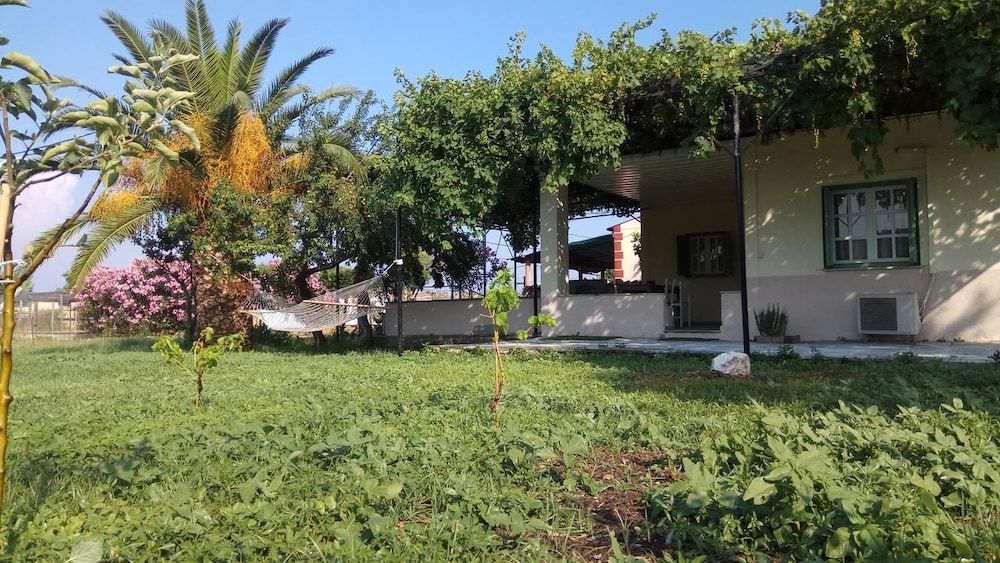 Country Village House -1 estrellas en Skala Mistegnon