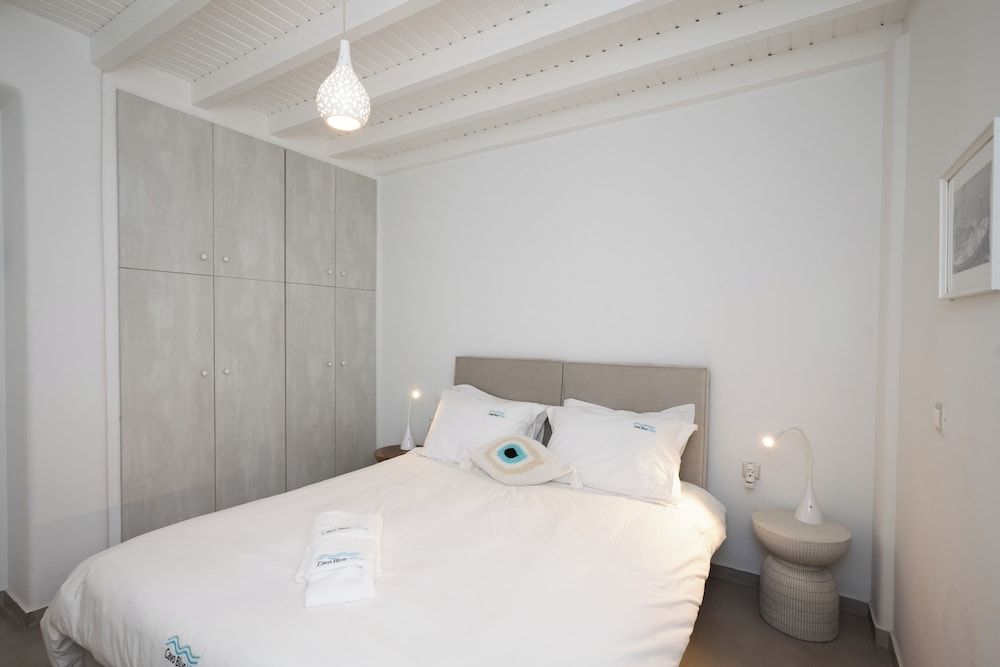 CAVO BLUE VILLAS 3