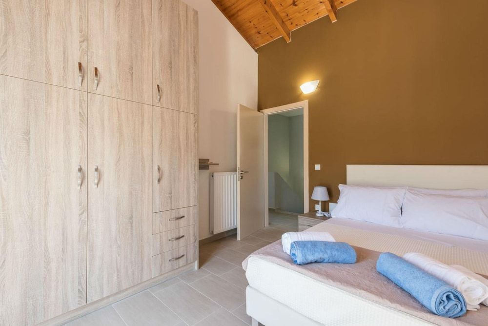 Neaira Villas Chania 3