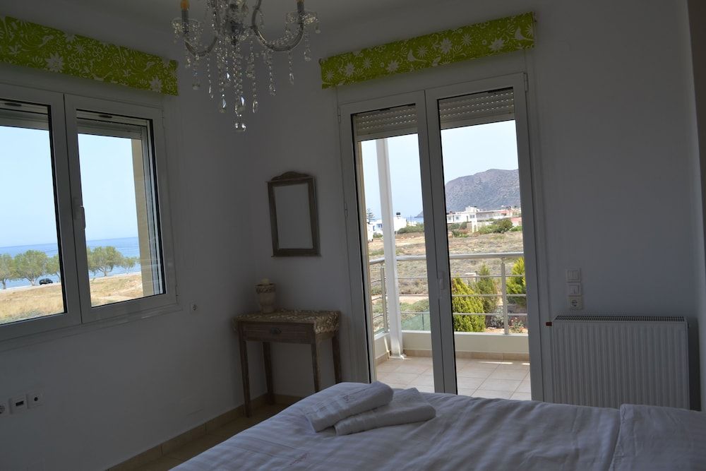 Villa Elena 3
