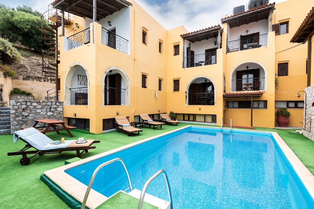 Villa Georgia Kalyves -1 estrellas en Kalyves