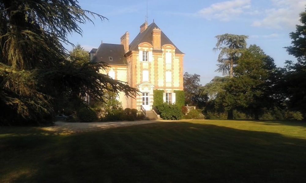 Montboulan Chambres d'hôtes -1 estrelas em Salbris