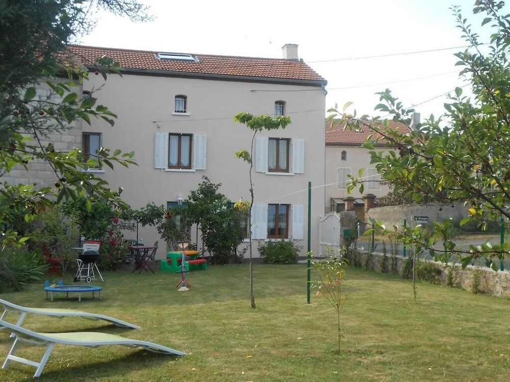 Gite Vacances en Auvergne -1 estrellas en Saint-Géron
