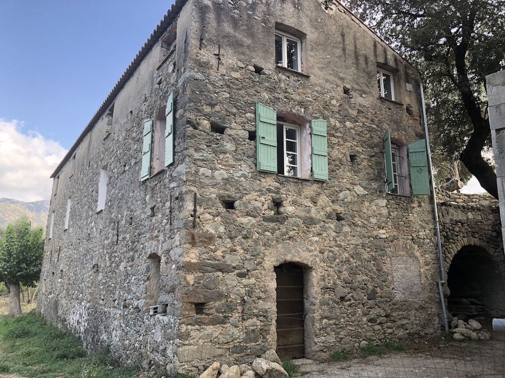 Moulin de l'Ostriconi -1 étoiles à Novella