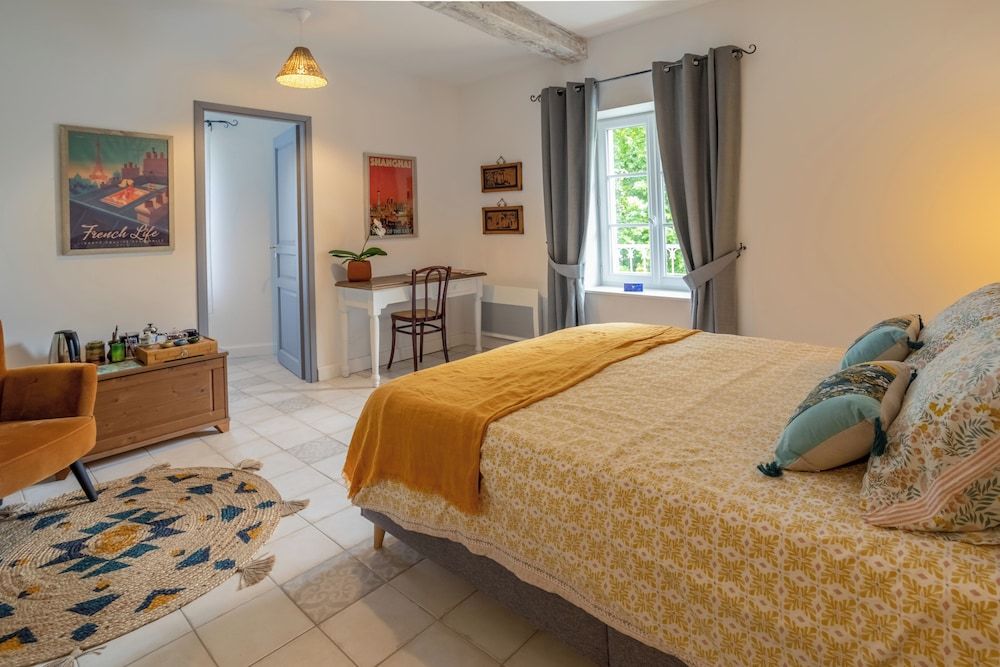 ÔVILLAGE 2