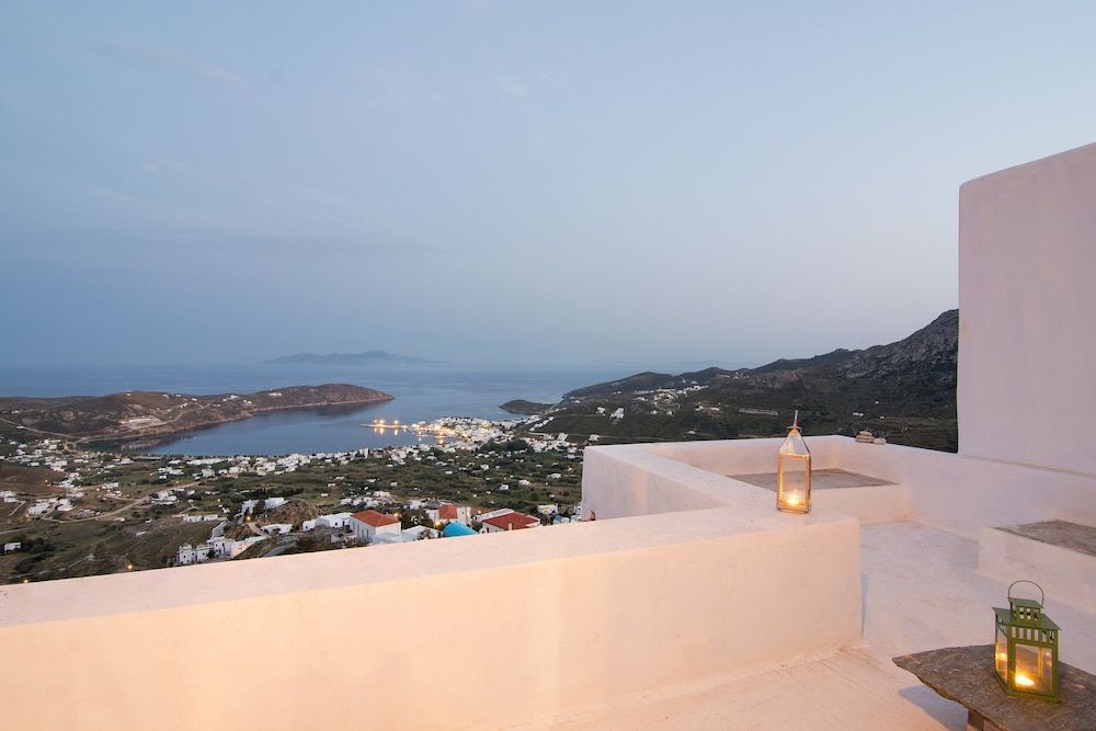 Serifos Houses Hora -1 étoiles à Sérifos Chora