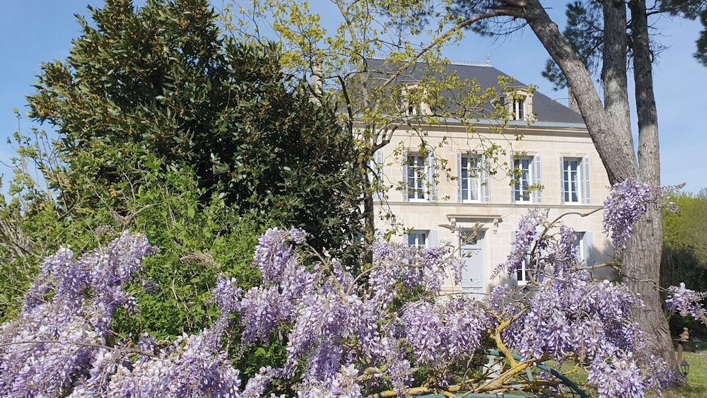 Le Logis d'Epargnes Chambre d'hotes Gite -1 estrellas en Épargnes