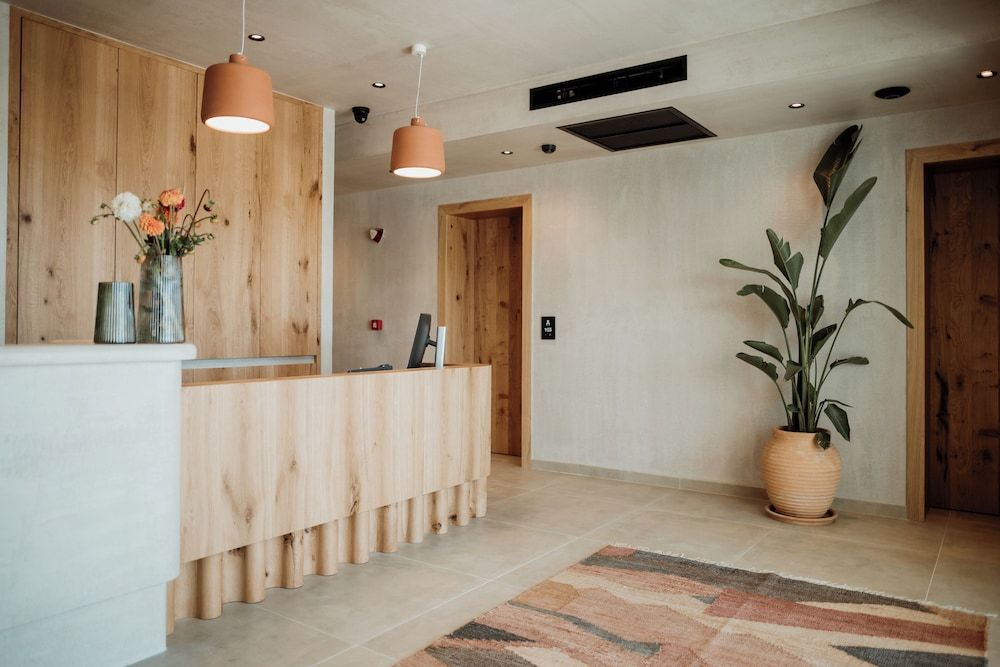 Kalani Residence 2