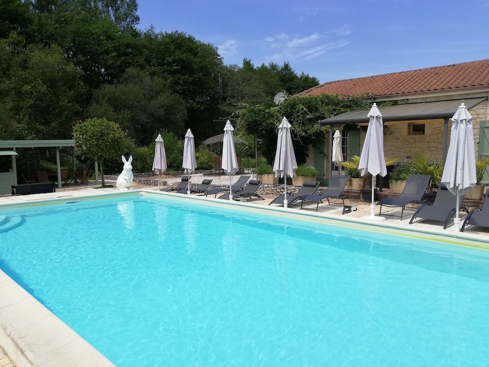 Chambres d'hôtes La Vergne -1 étoiles à Saint-Martin-des-Combes