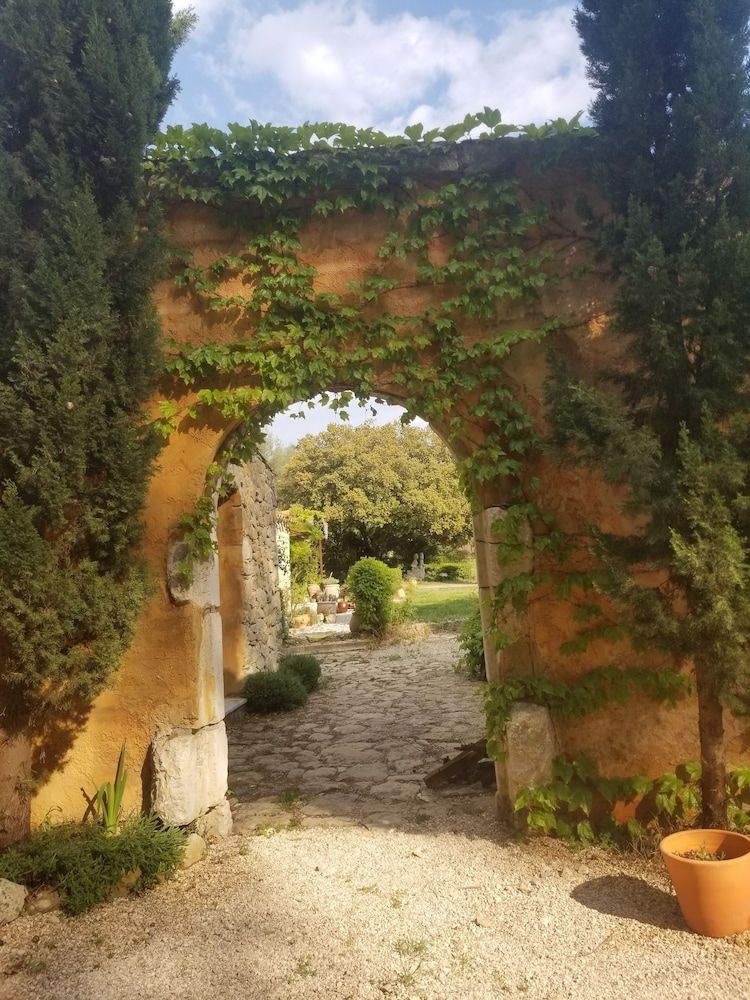 Le Mas des Escans 3