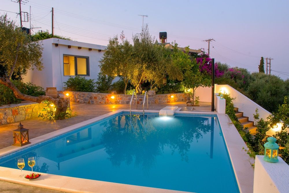 Villa Douloumi -1 estrellas en Milatos