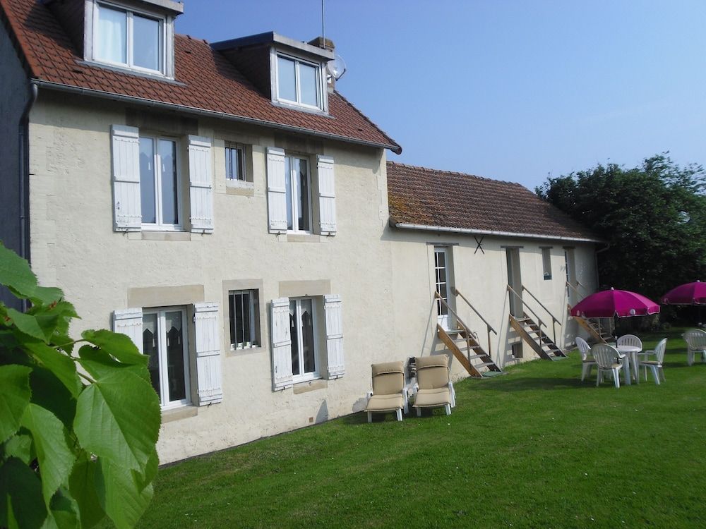 Les 4 Saisons -1 estrelas em Graye-sur-Mer