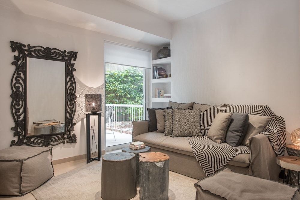 Bliss Living -1 estrellas en Vouliagmeni