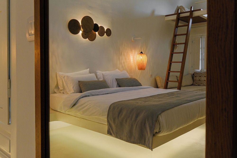 SunSea Living Suites 3