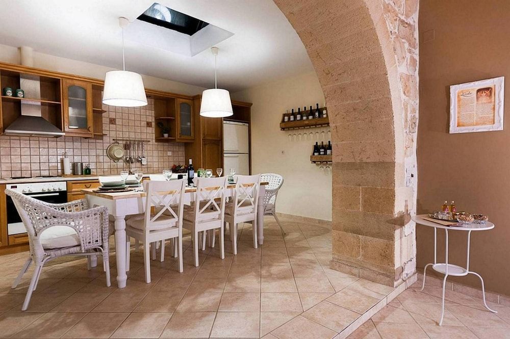 Villa Kirke in Chania 3
