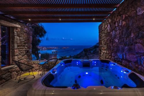 Elit Villa Psarou Heated Pool Jacuzzi 3