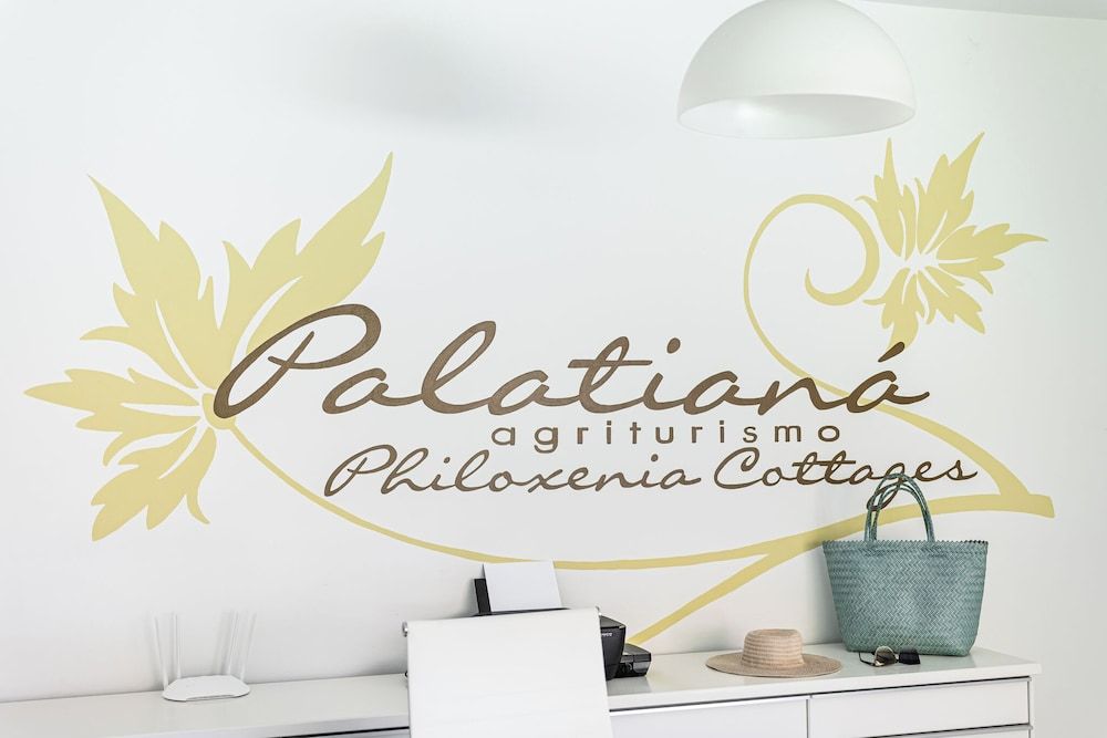 Palatiana Agriturismo Philoxenia Cottages Retreat 2