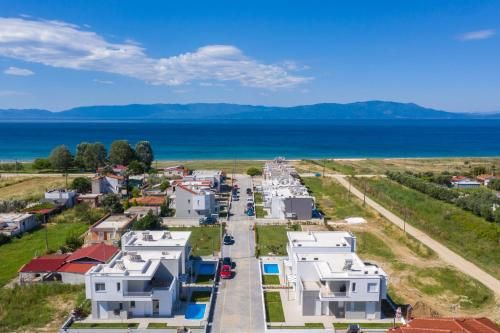 Thalassa & Thalassa Prive Residential Complex 2