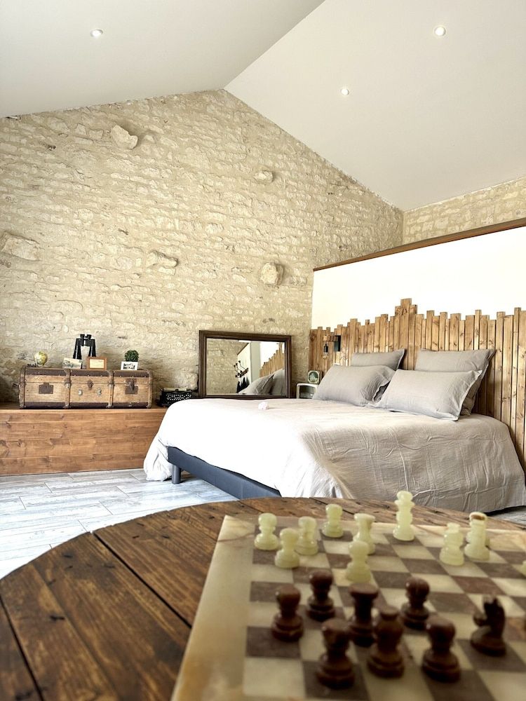 L'Echappee Vendeenne Chambres d'Hotes -1 étoiles à Saint-Aubin-la-Plaine