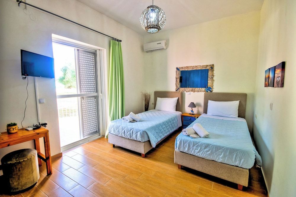 Villazia Exclusive Estate 3