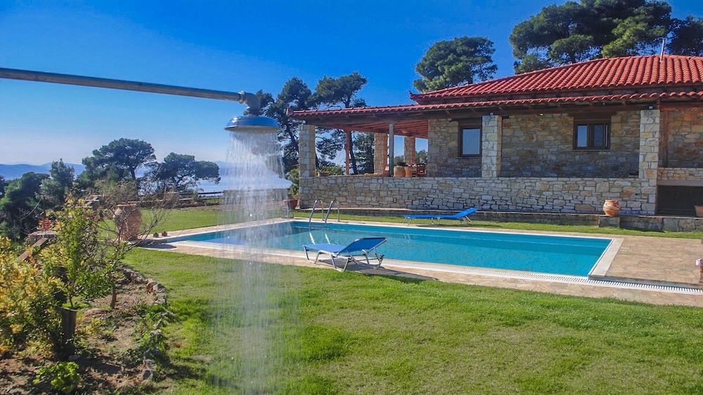 Villa Fairytale -1 estrellas en Nerotriviá