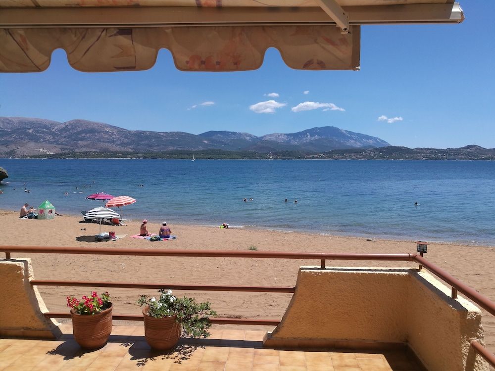 Alekos Beach Houses-Amalia -1 estrellas en Lixouri