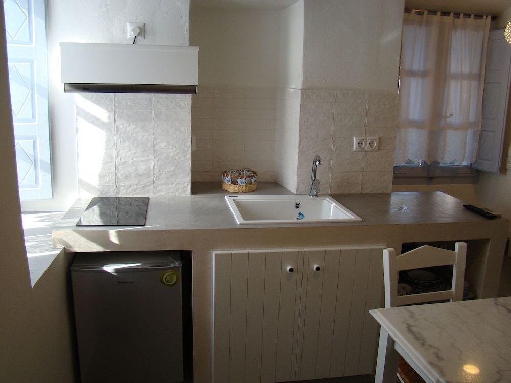 Efis Apartments 2