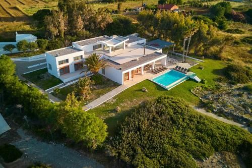 Villa Seven 2