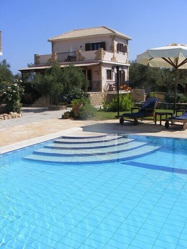 Olive Tree Villas -1 estrellas en Kipseli