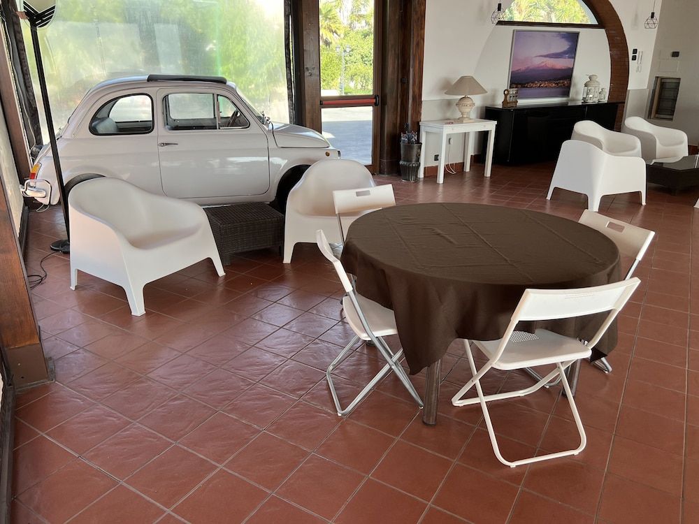 Villa Leucatia Bed&Events 3