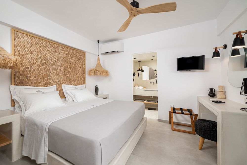 Mneme Suites & Villas 3