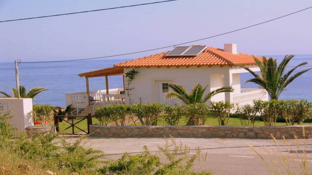 Bungalow Musuri -1 estrellas en Mókhlos