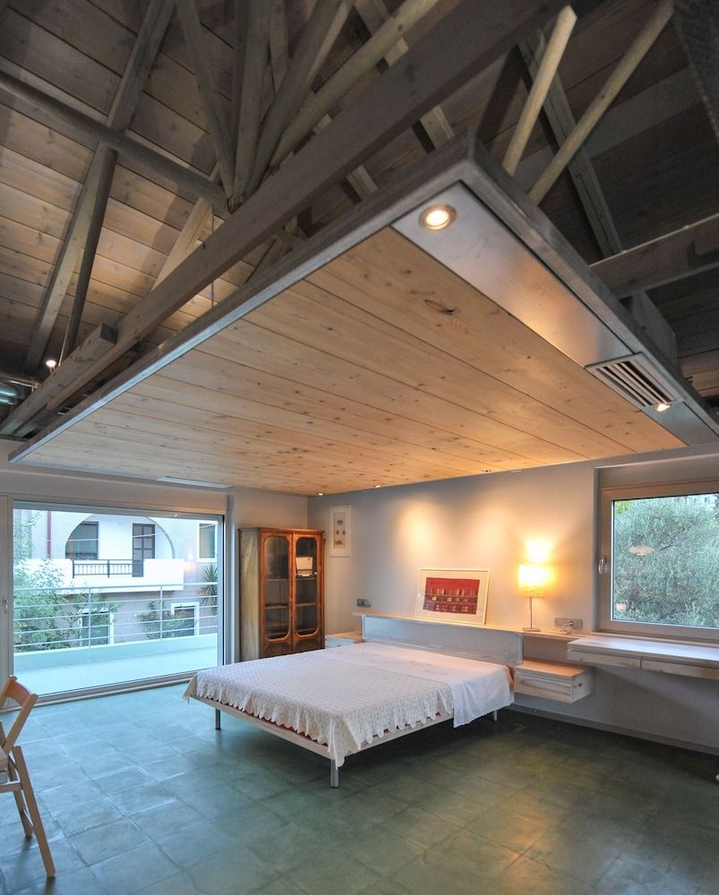 The architect's house -1 estrellas en Néon Khoríon