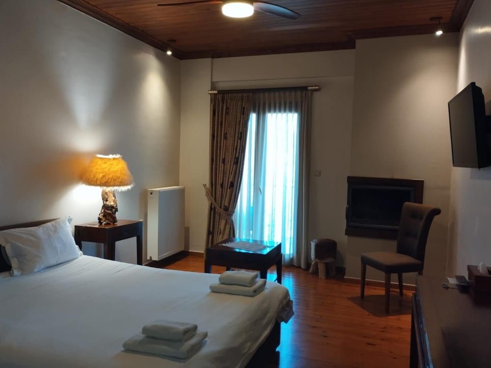 Agathi Hotel 2
