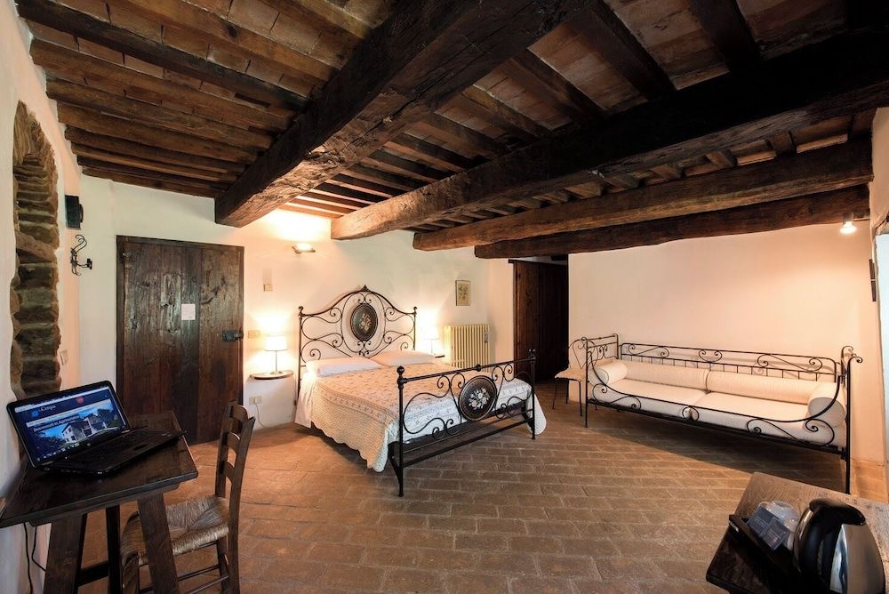 Bio Agriturismo La Cerqua 2