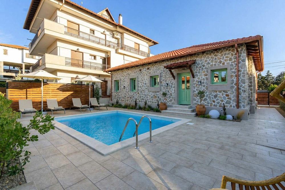 Pnoe Luxury Villa - Ierissos Private Pool Retreat -1 estrellas en Ierissos