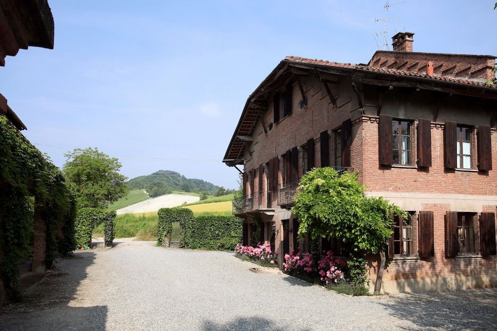 Tenuta Guazzaura -1 estrelas em Serralunga di Crea