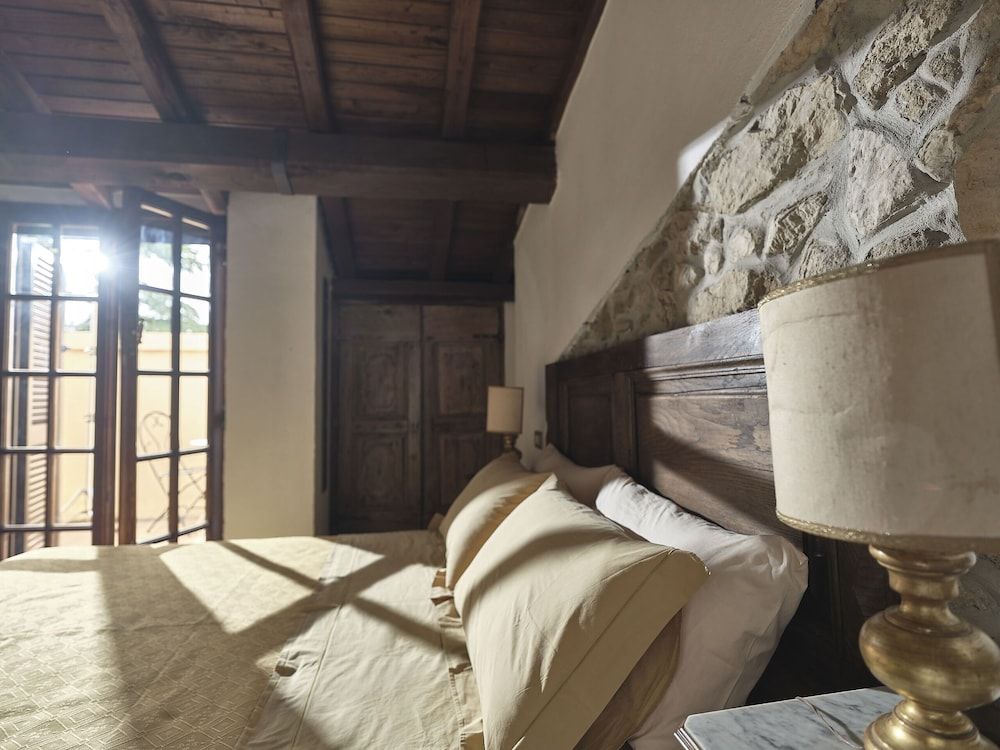 Agriturismo Castello Santa Margherita 3
