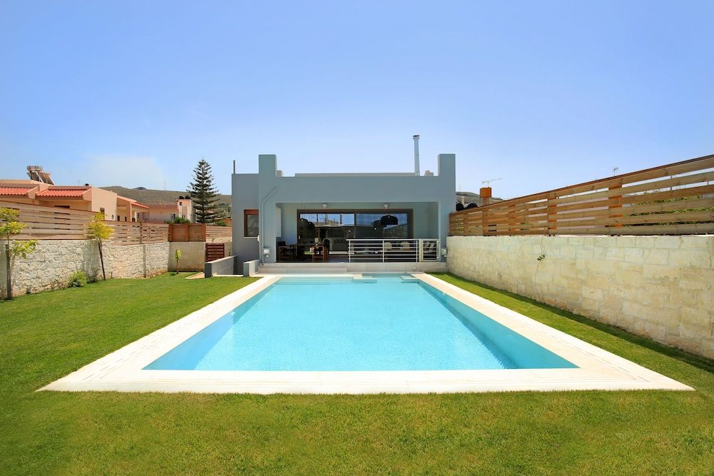 Villa Elpida -1 estrellas en Kokkíni Khánion