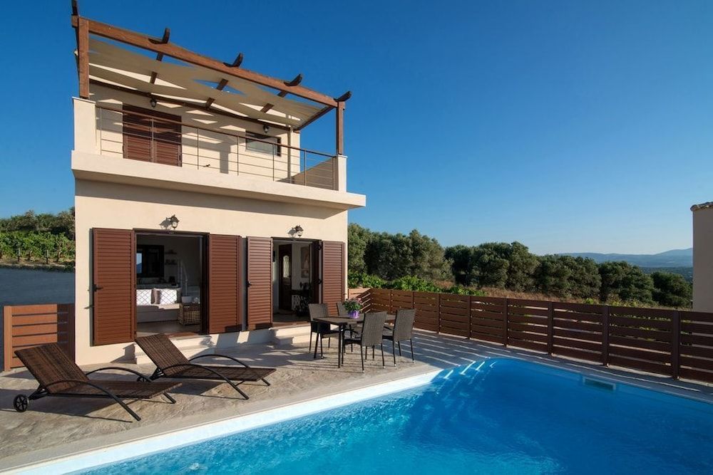 Luxury Villa Malvasia with Seaview and Heated pool -1 estrellas en Epáno Váthia