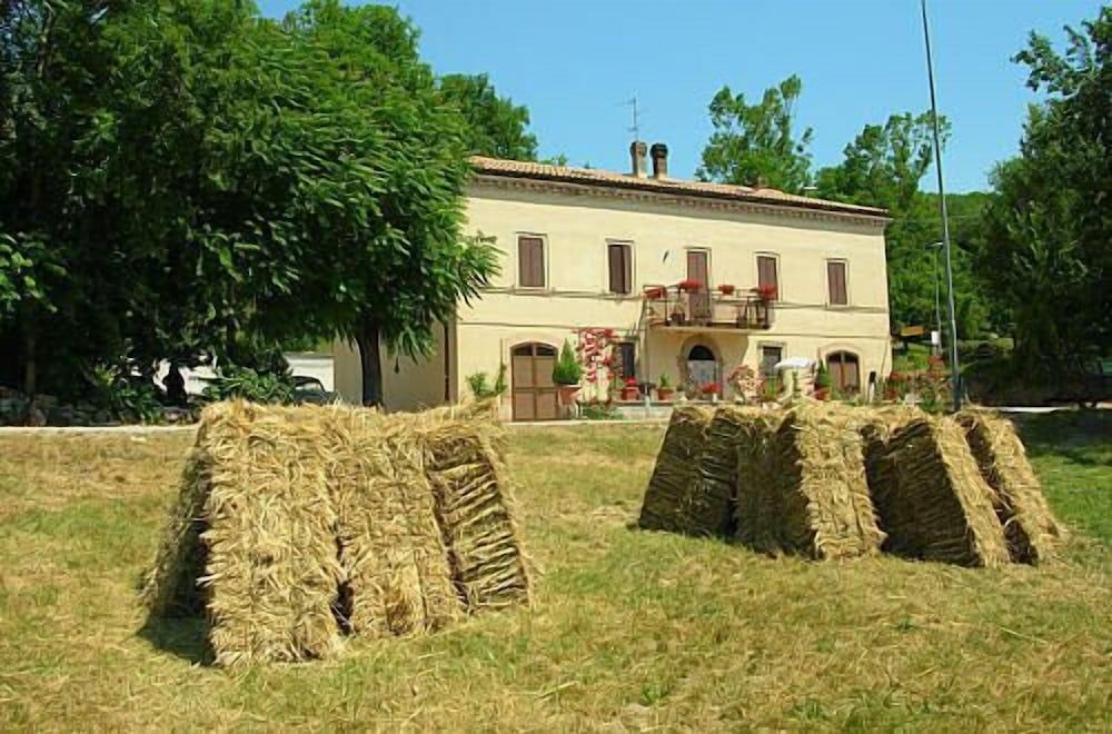Agriturismo Monti Sibillini Camperato -1 étoiles à Preci