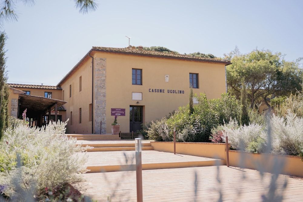 Casone Ugolino -1 estrellas en Donoratico