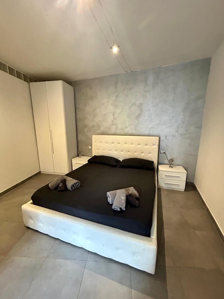Ninfa del Lago Bedrooms 2